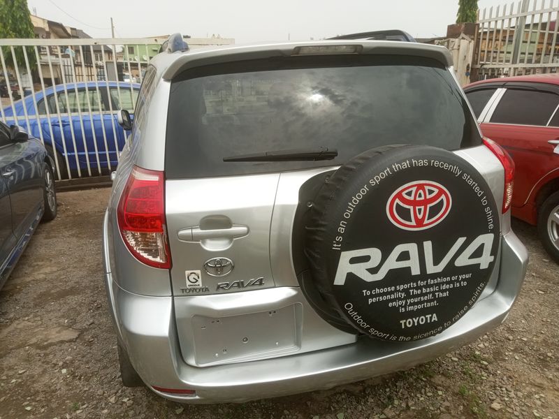 Thumbnail 2 of 2008 Toyota RAV4 Limited